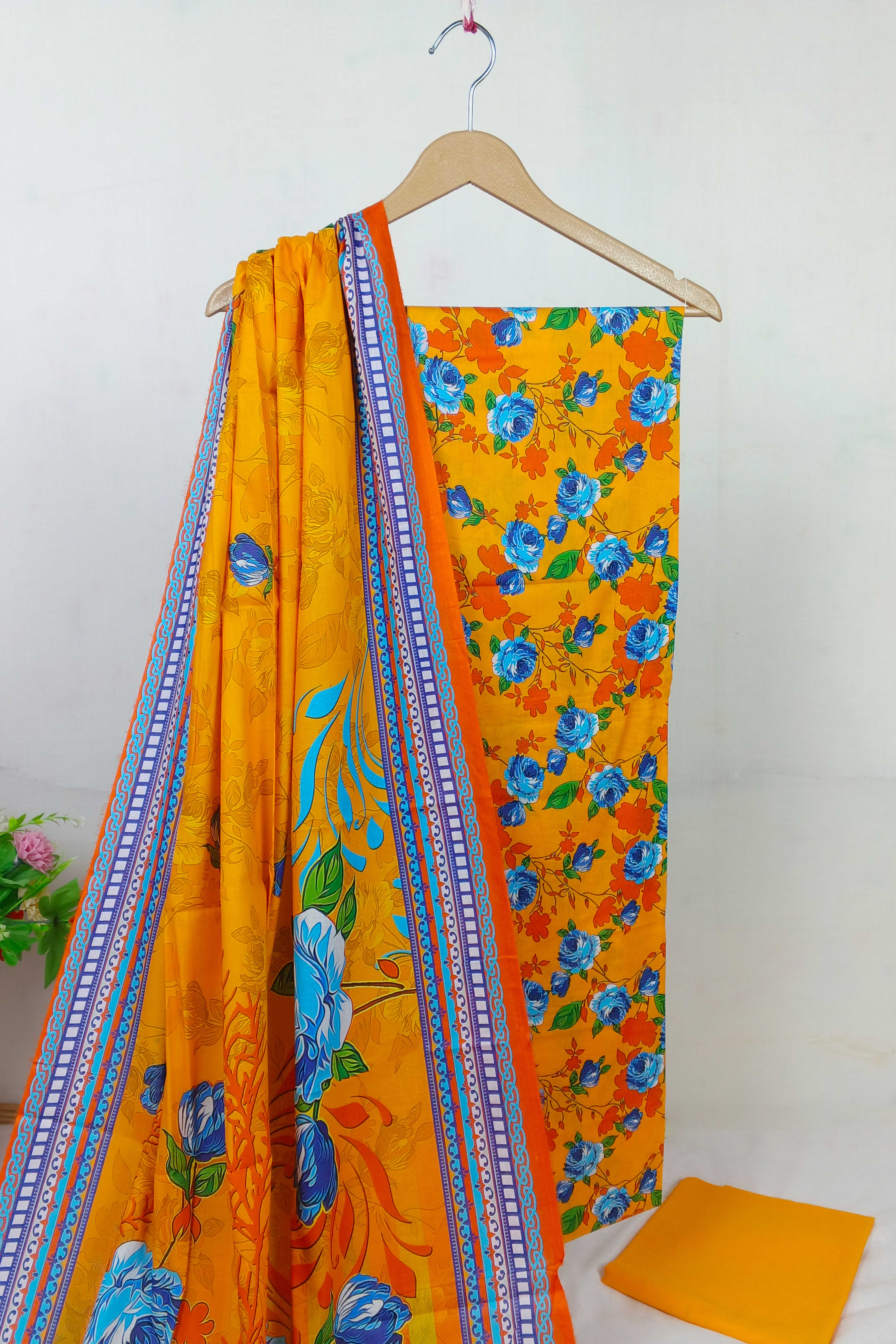 3PC- Printed Lawn Suit  3PL06