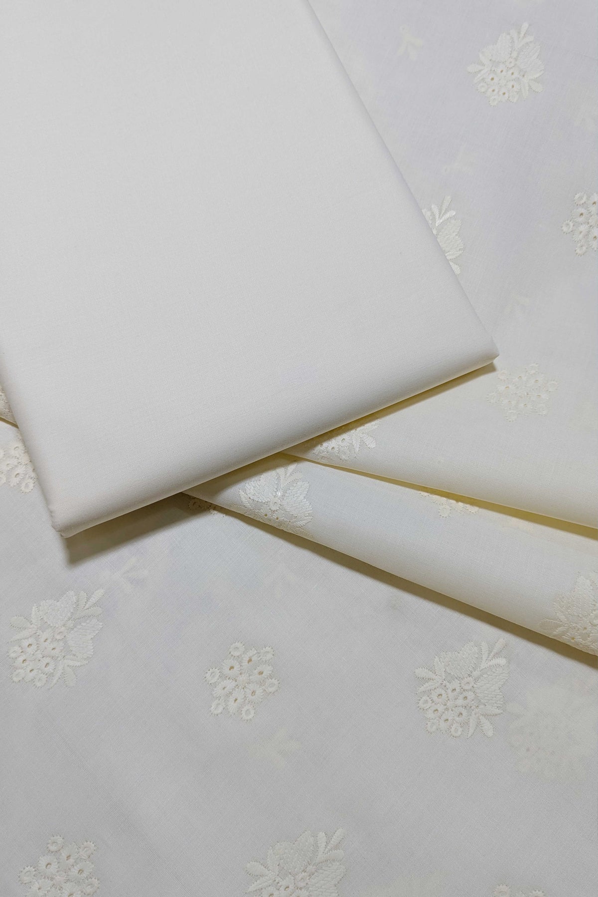 Gents Embroidered Cotton EC01