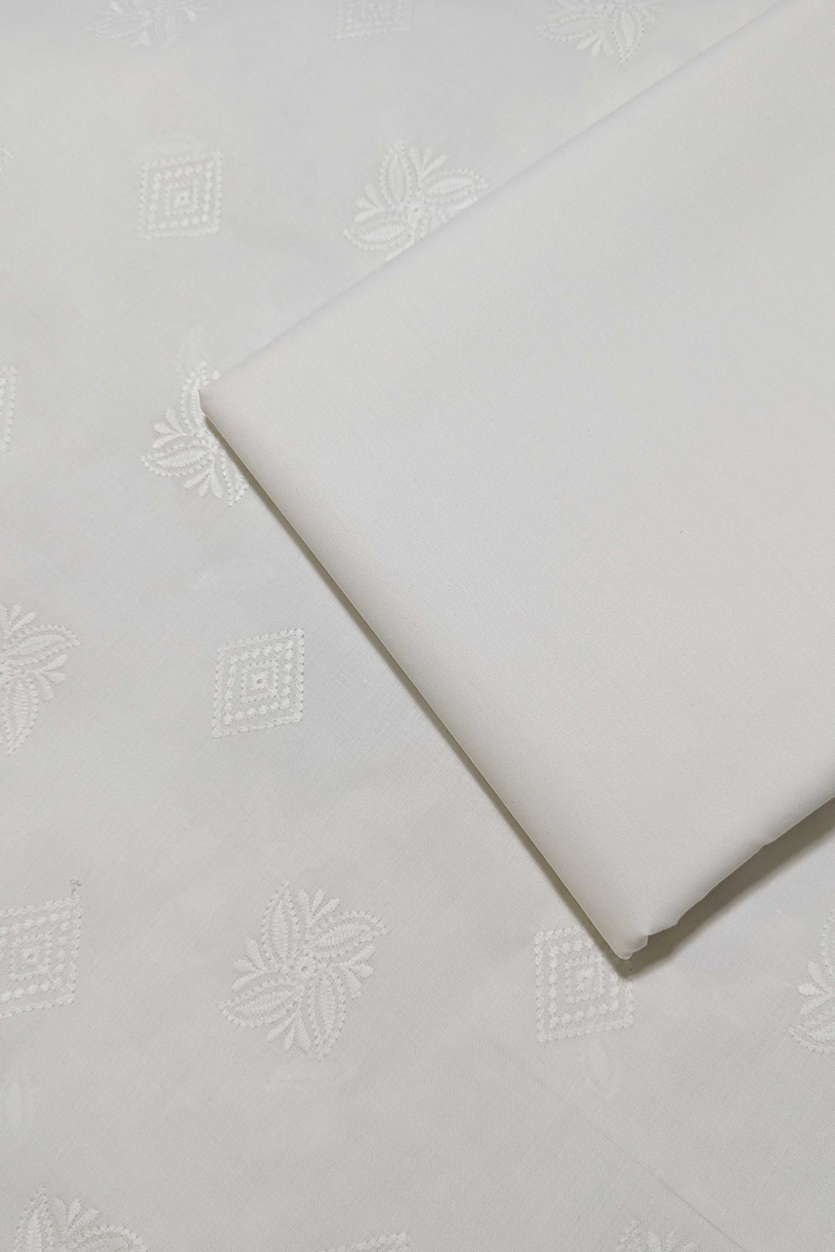 Gents Embroidered Cotton EC05