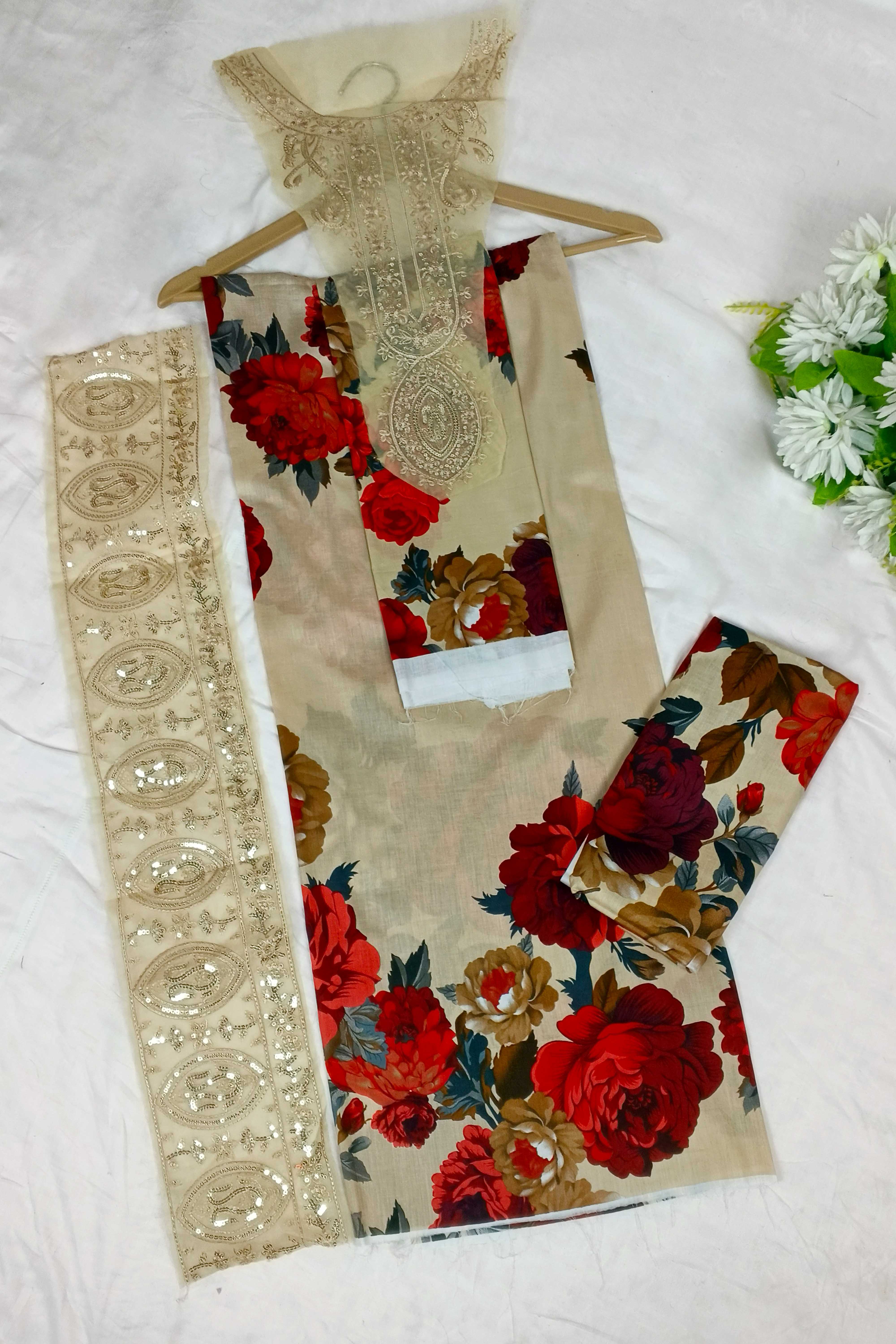 3pc-UnStitch Luxury Lawn Suit EL13