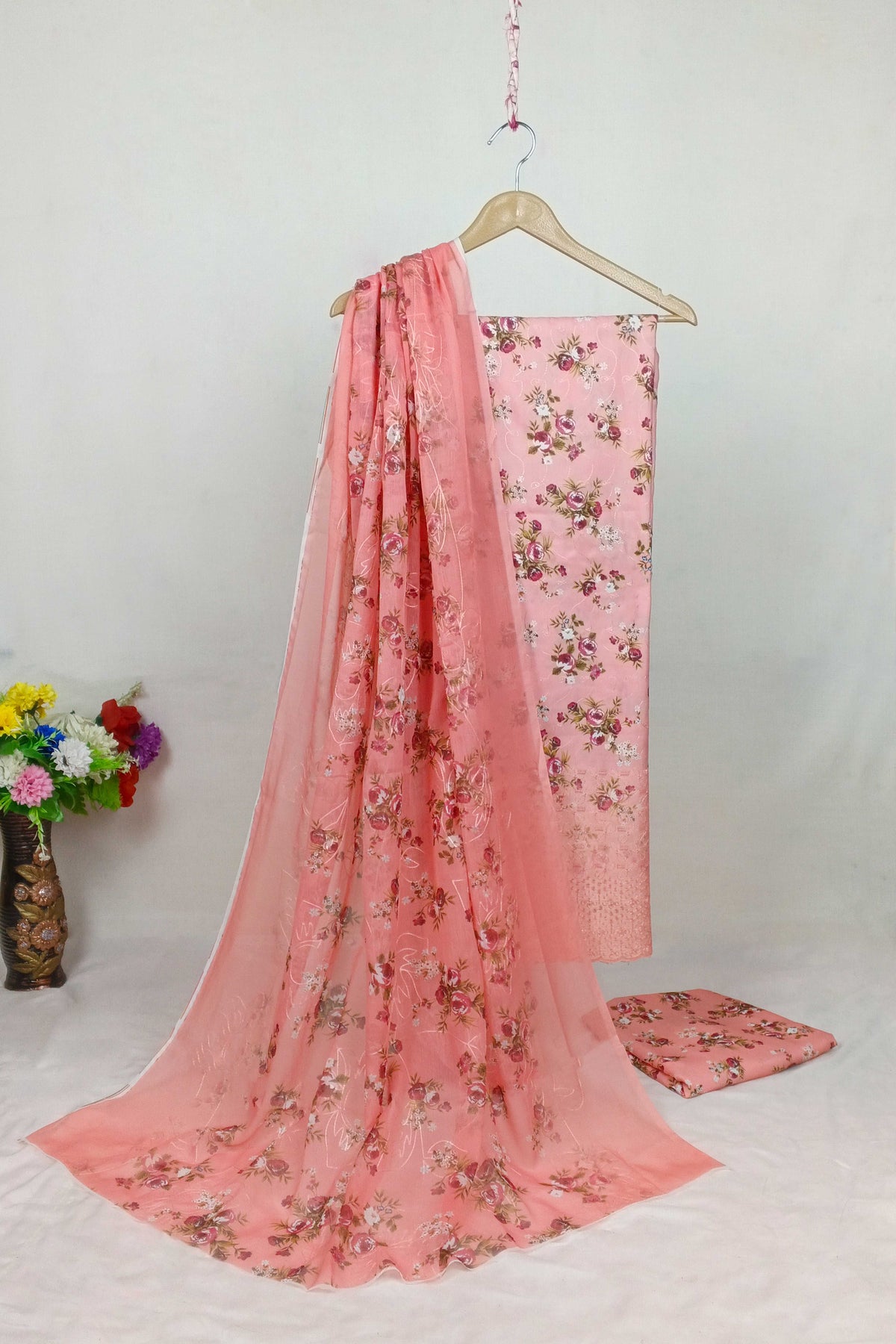 3PC-Unstitch Embroidered Lawn Suit EBS10