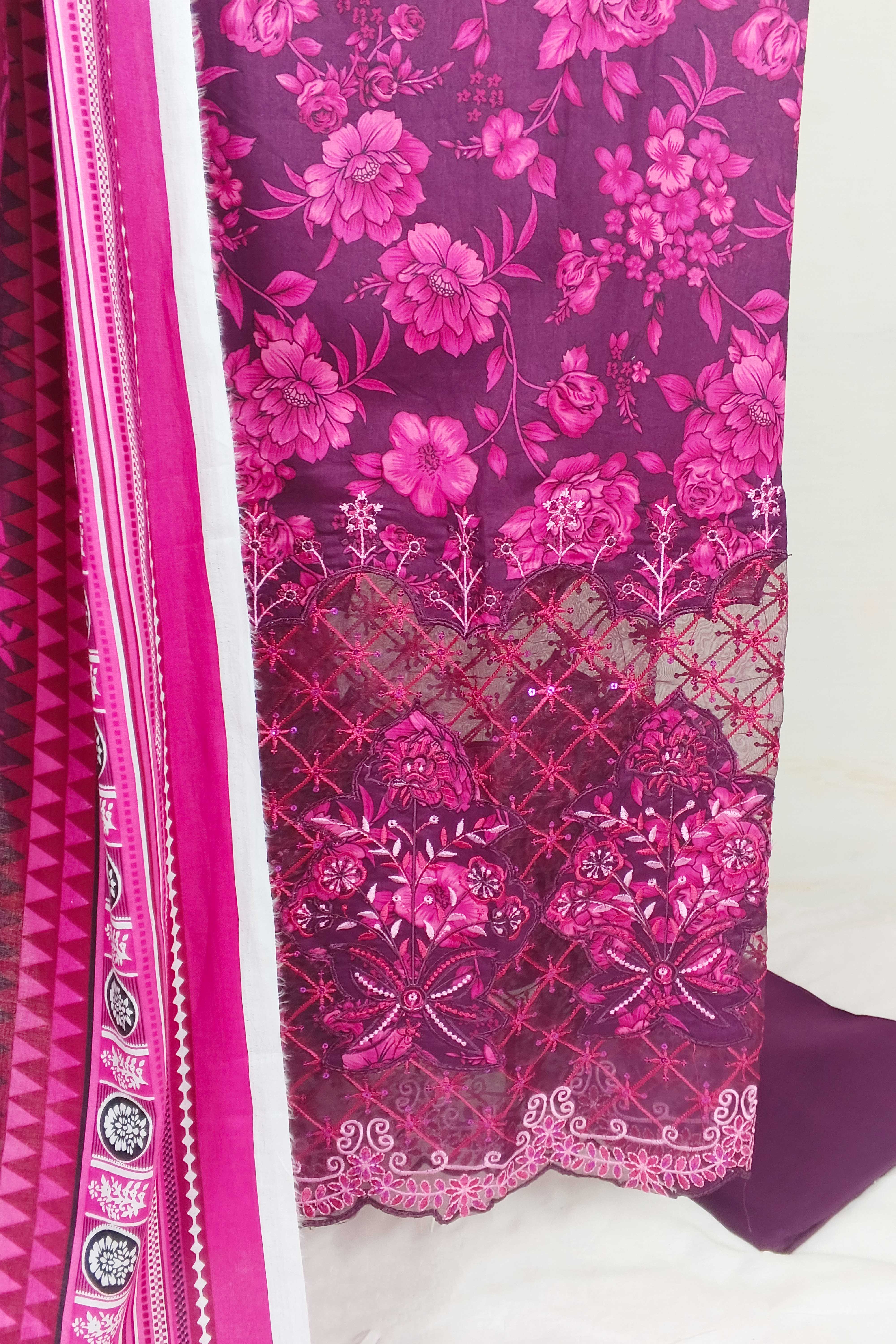 3pc-UnStitch Luxury Lawn Suit EL04