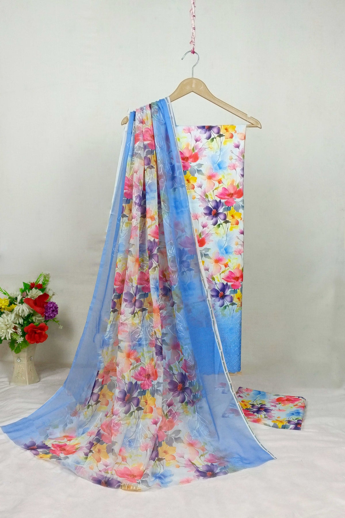 3PC-Unstitch Embroidered Lawn Suit EBS03