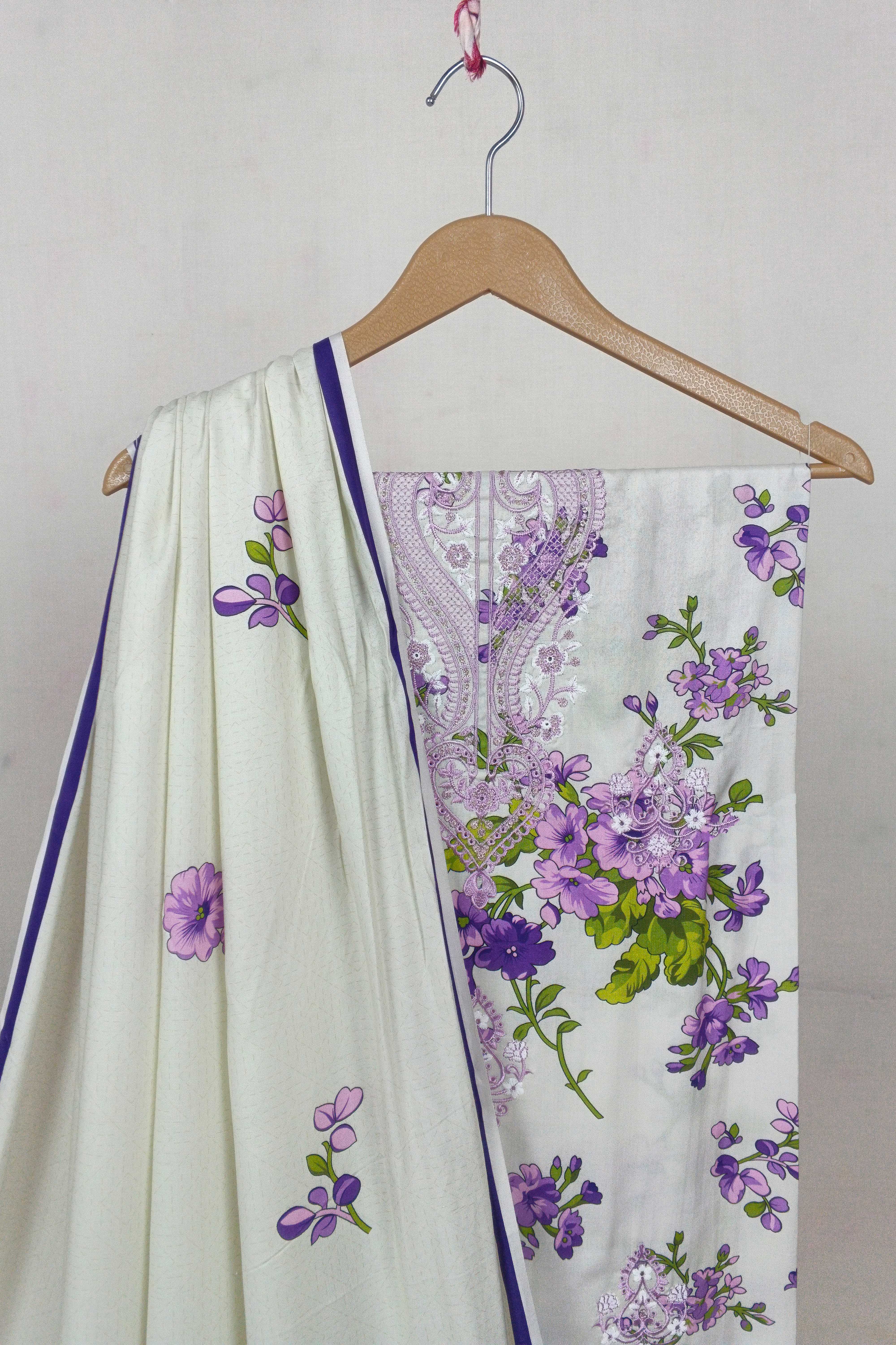 3PC-Embroidered Linen Suit RG46