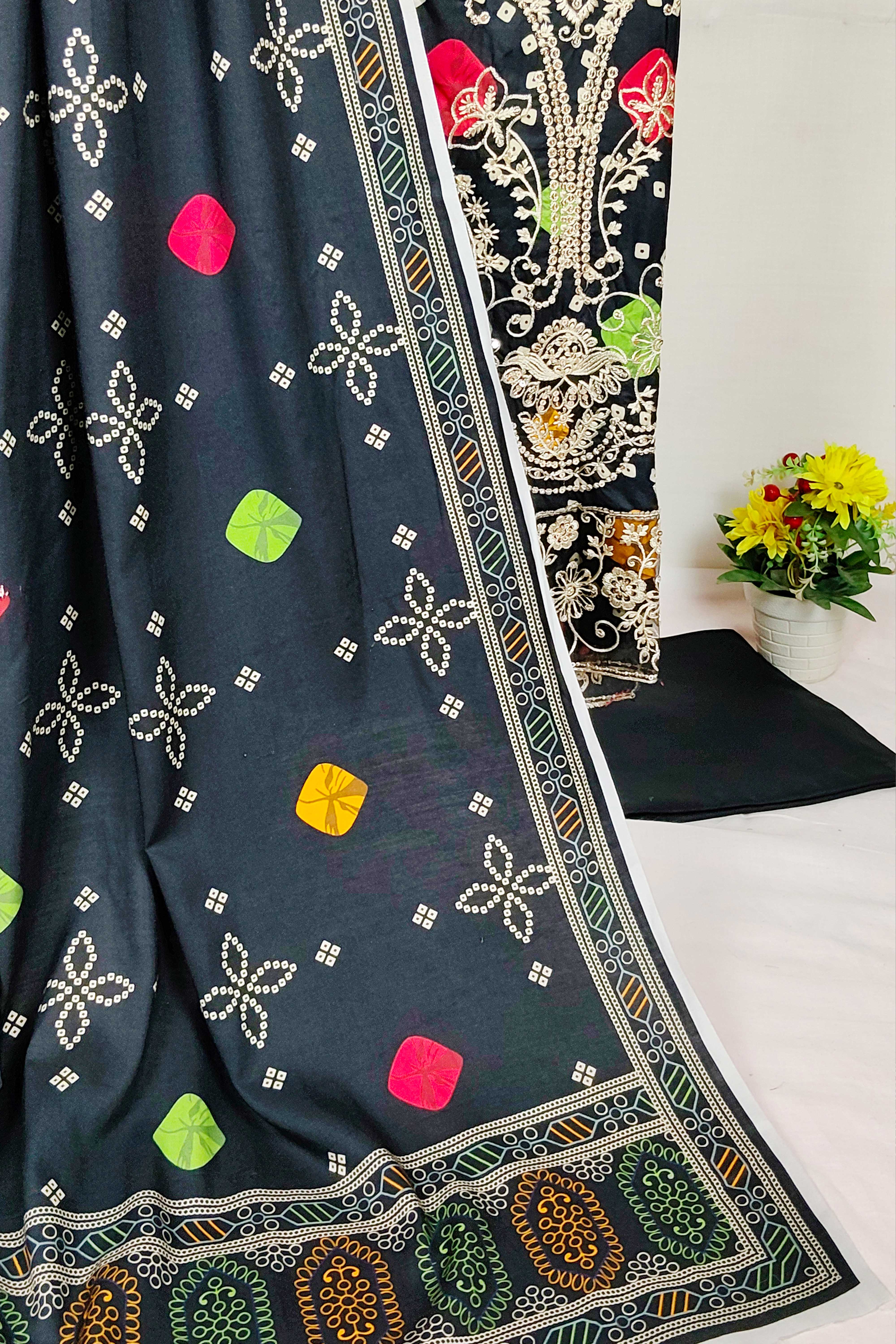 3PC-Embroidered Linen Suit WR24